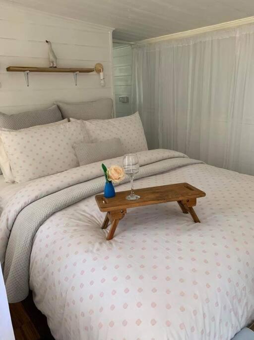 The Wandering Duck - Heritage Tiny House Strahan Luaran gambar
